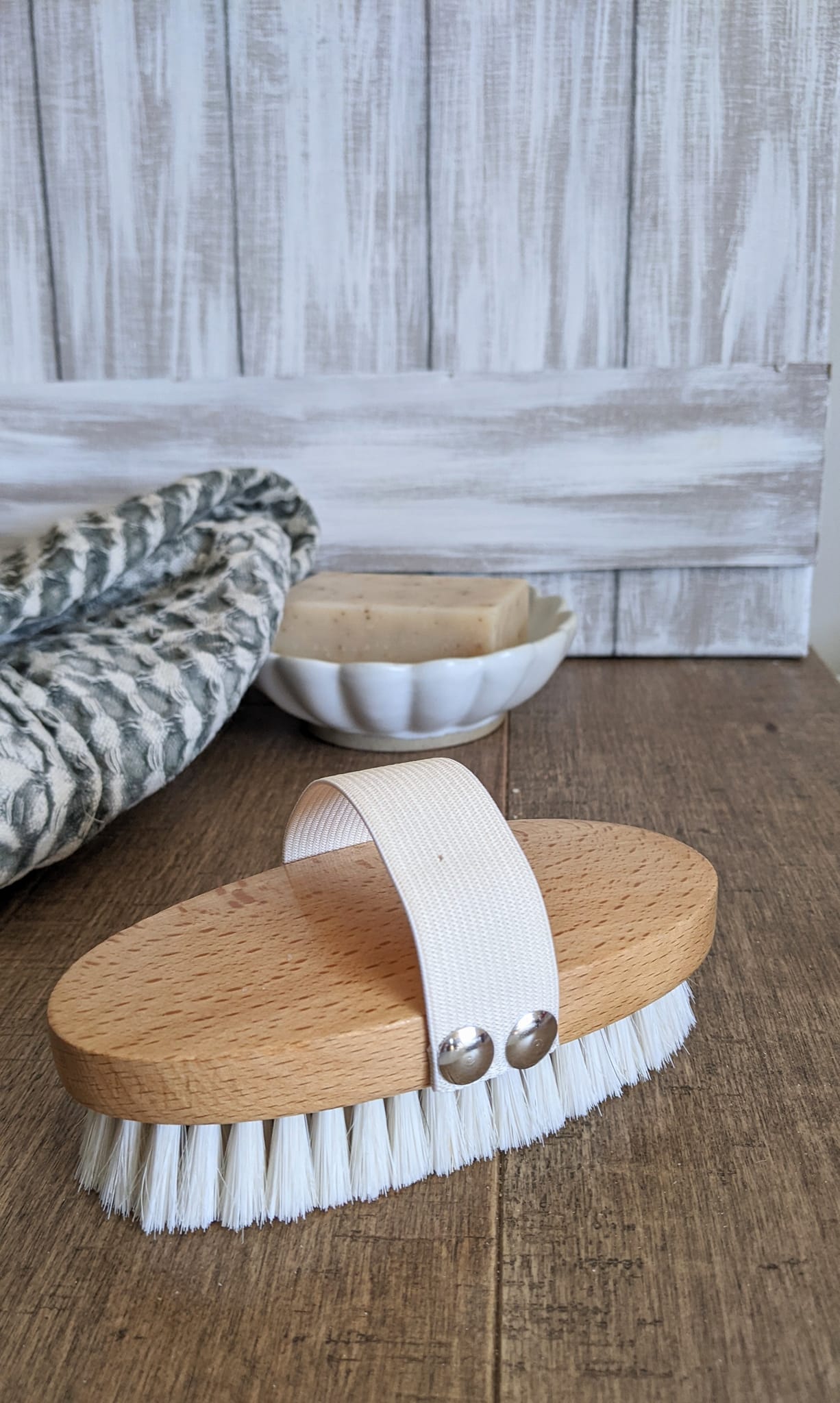 Beechwood Bath Brush