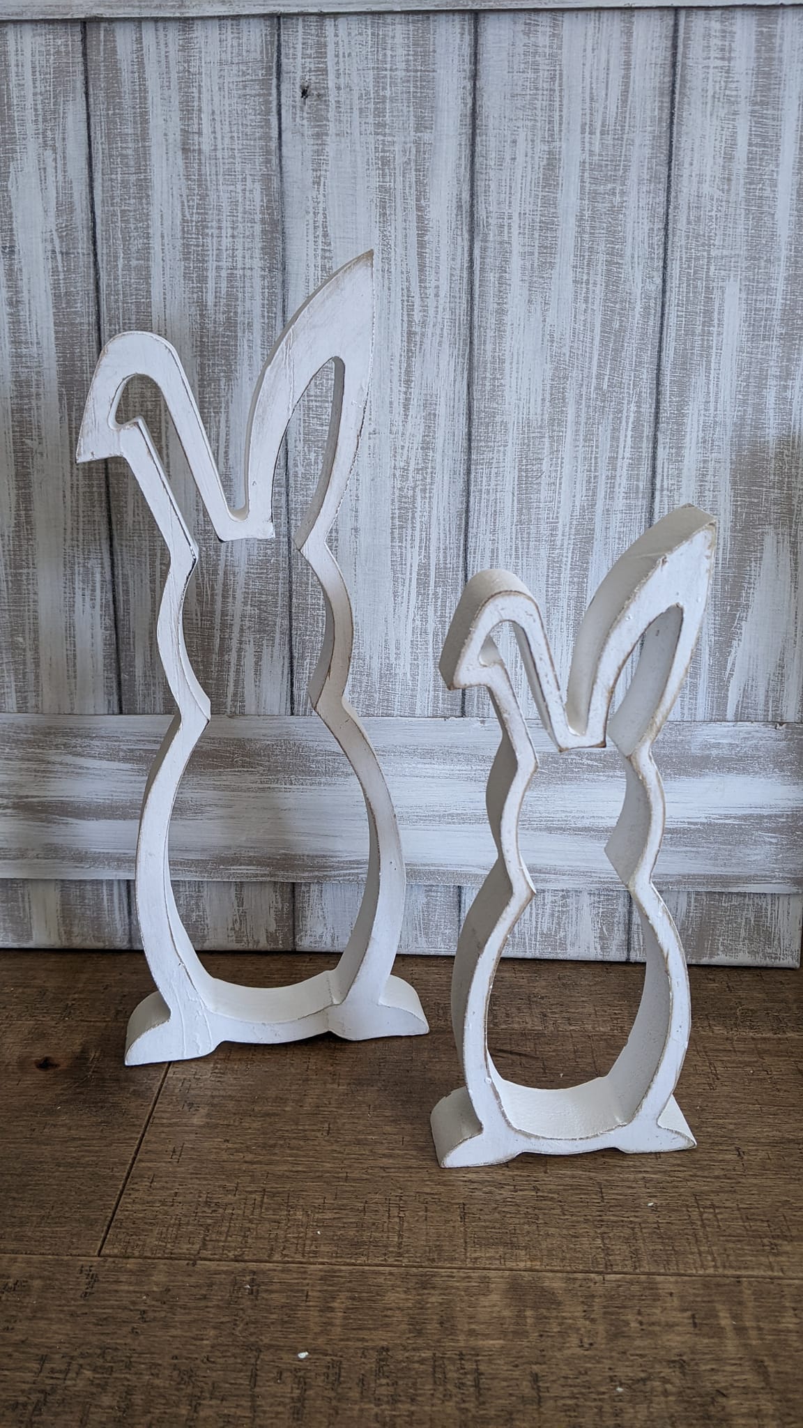 White Cut-Out Rabbit, 2 Sizes