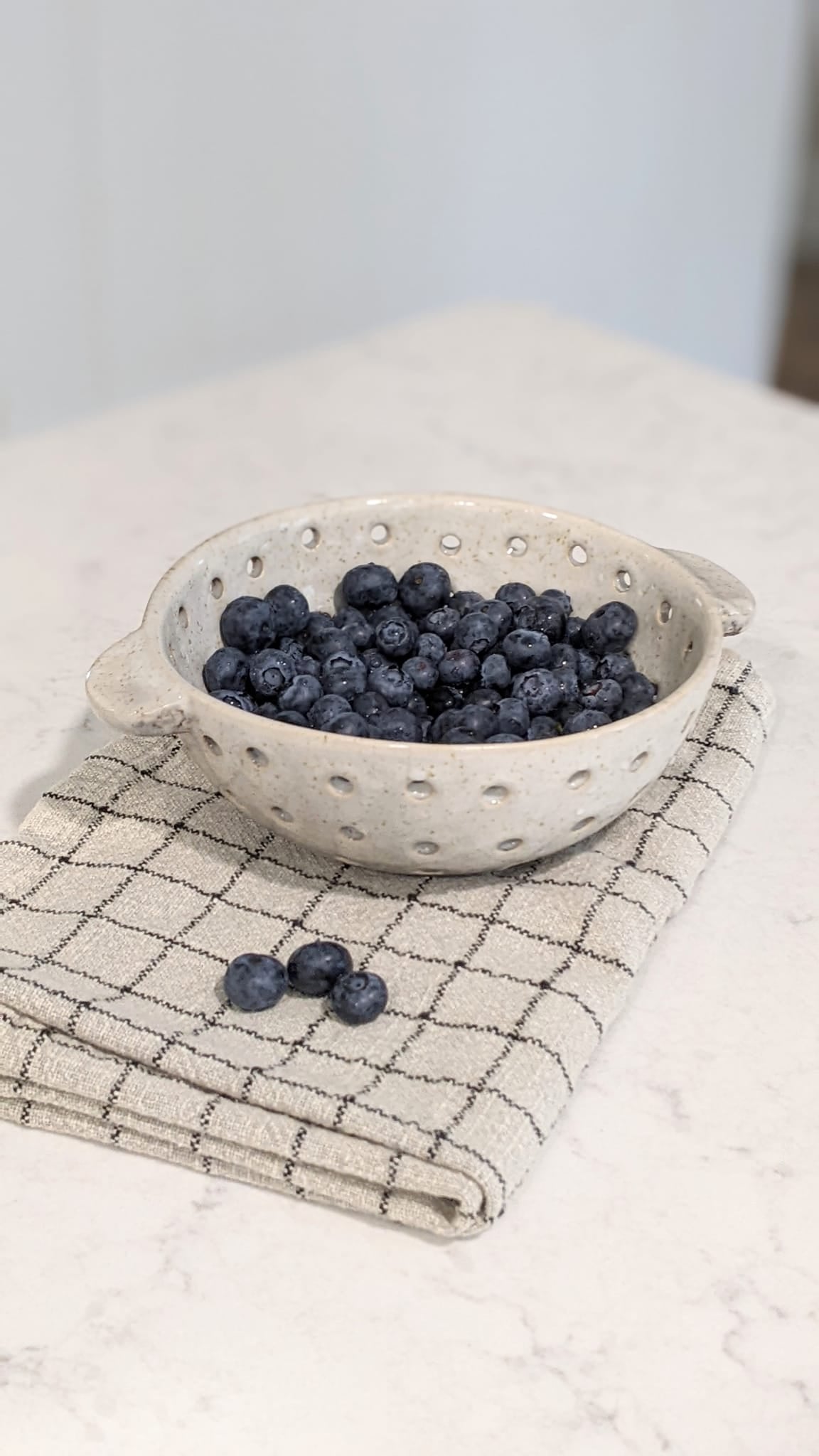 Stoneware Colander Bowl