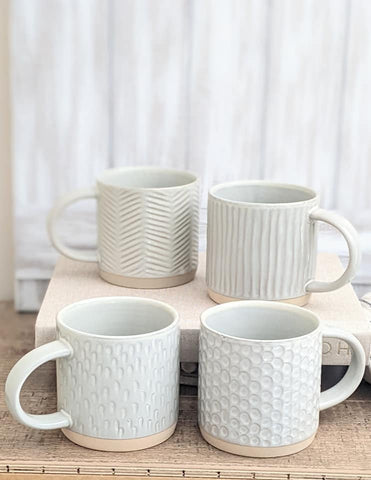 gray stoneware mug