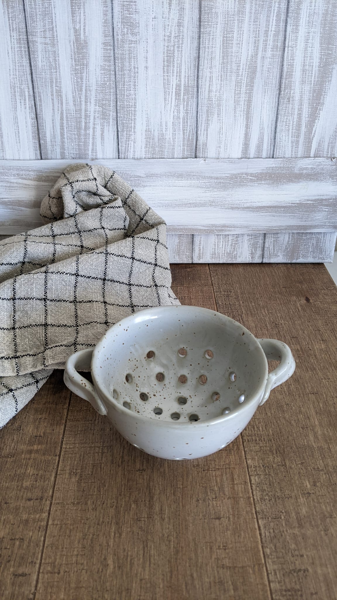 Stoneware Mini Colander