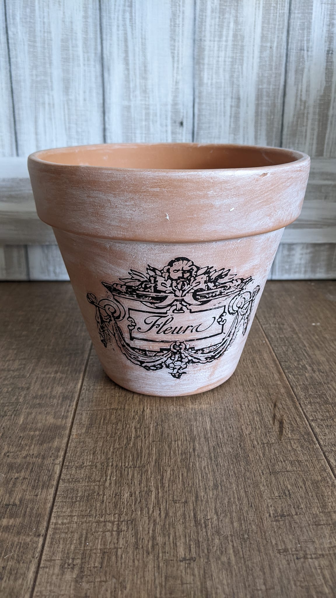 Fleura Terra Cotta Planter