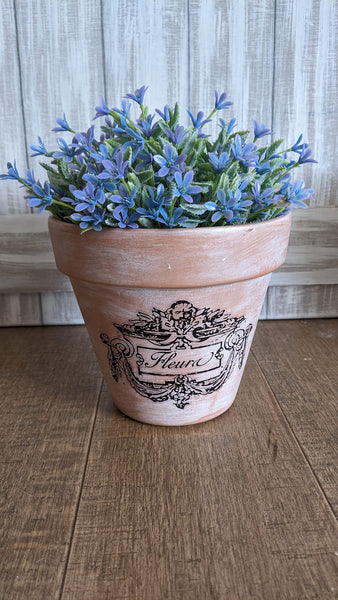 Fleura Terra Cotta Planter