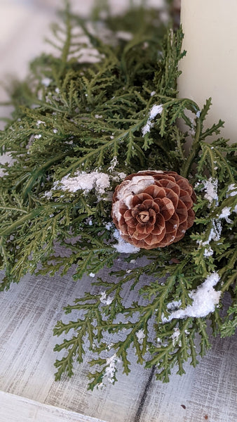 Snowy Cedar Candle Ring