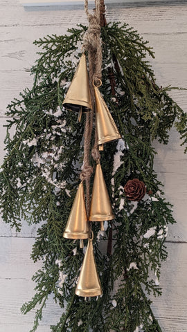 Hanging Rustic Sleigh Bell Cluster