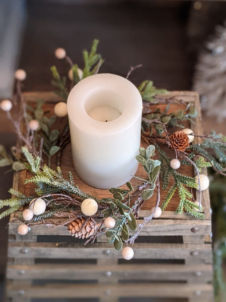 Hemlock & Cream Berry Candle Ring