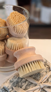 beech wood round dish brush