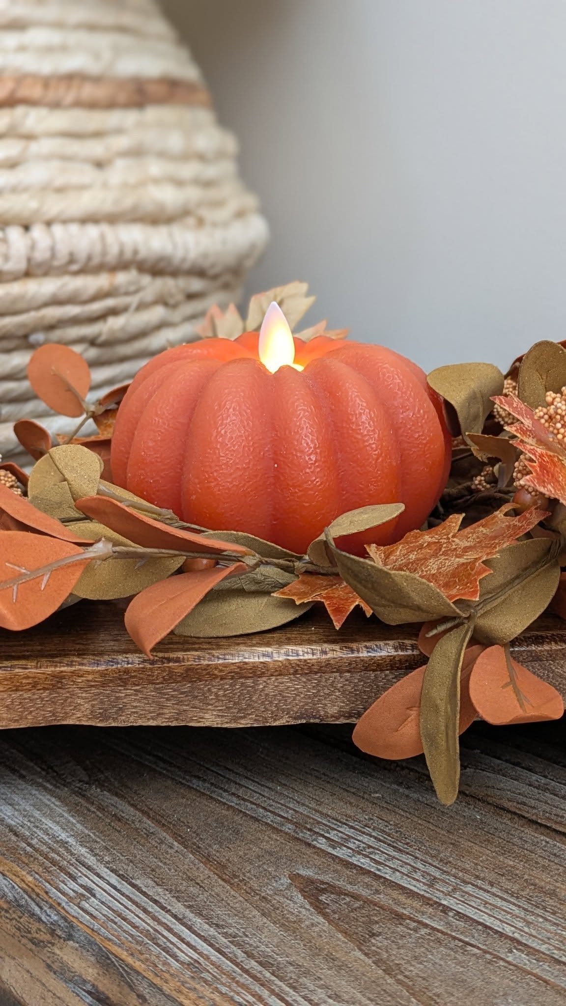 pumpkin candle with moving wick