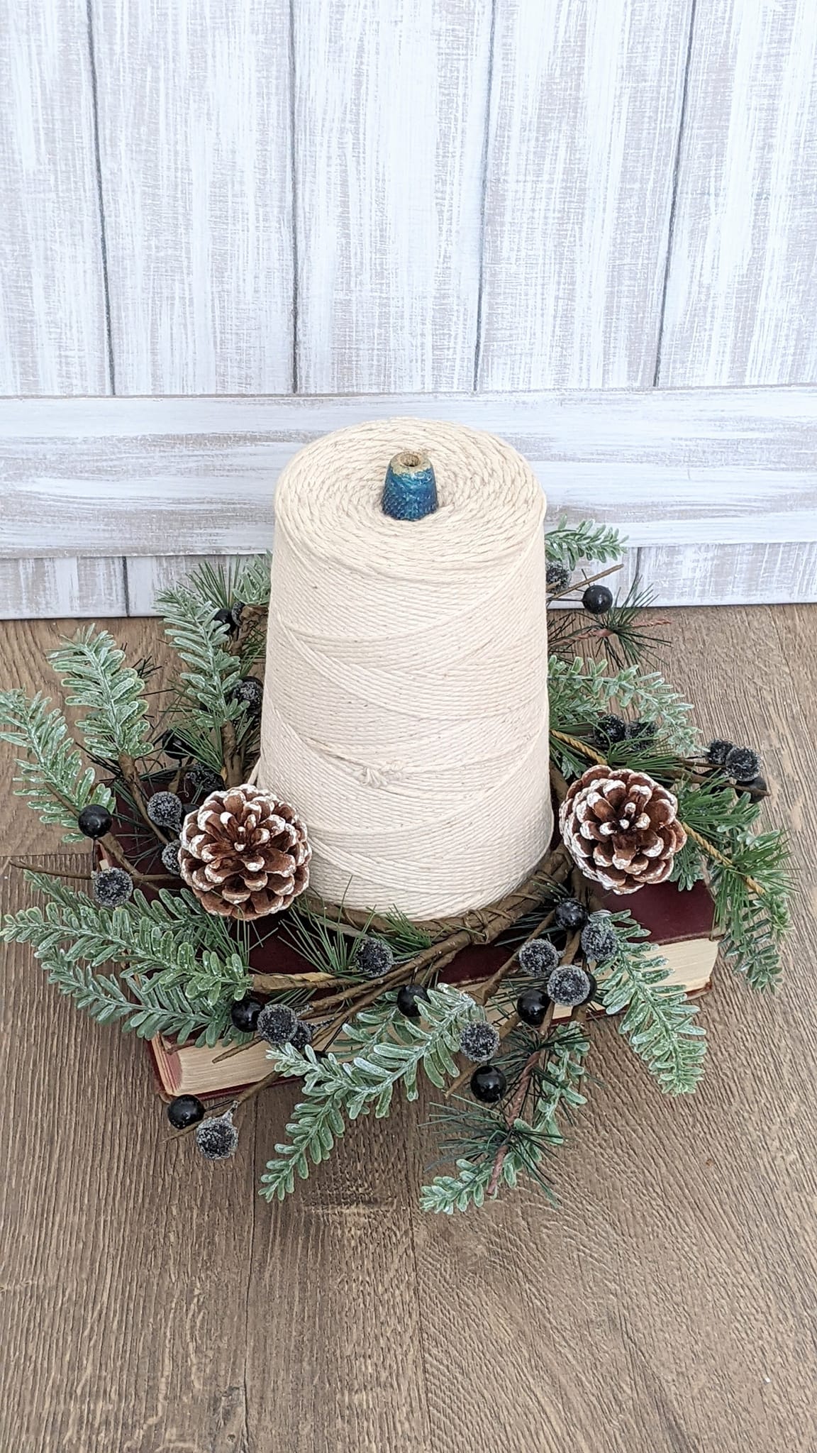 Blueberry Pine Candle Ring