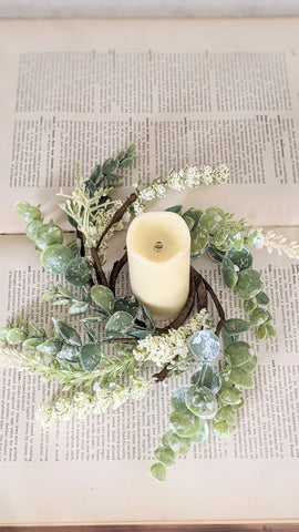 Succulent and Tiny Flower Mini Candle Ring