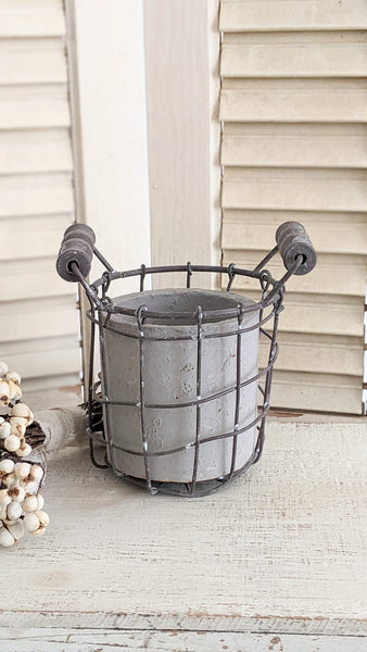 Metal Wire Basket with Cement Pot