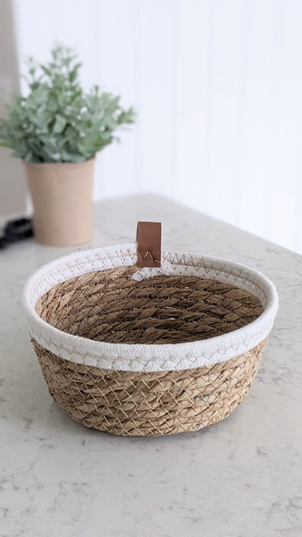 Seagrass Basket with Leather Loop
