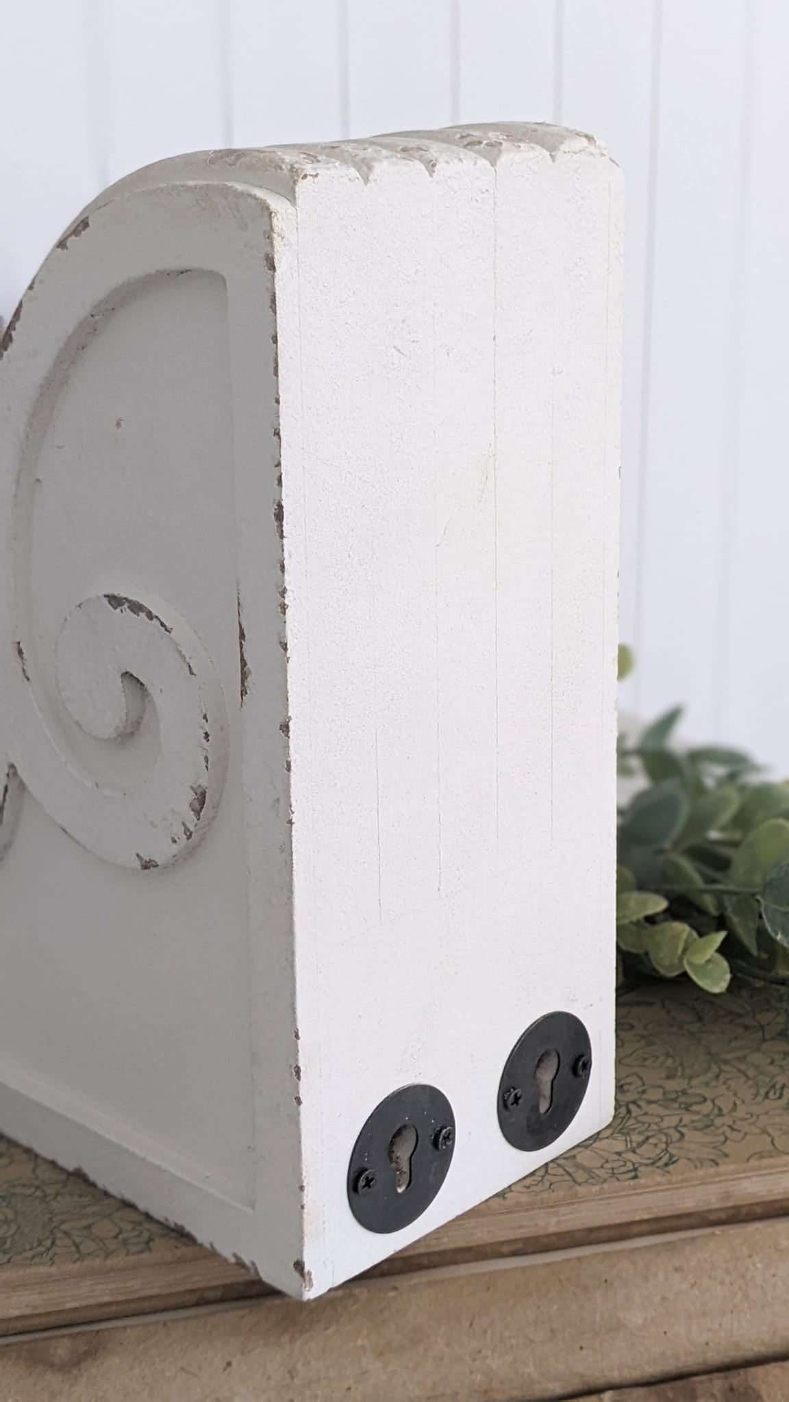 White Antique-Inspired Corbel