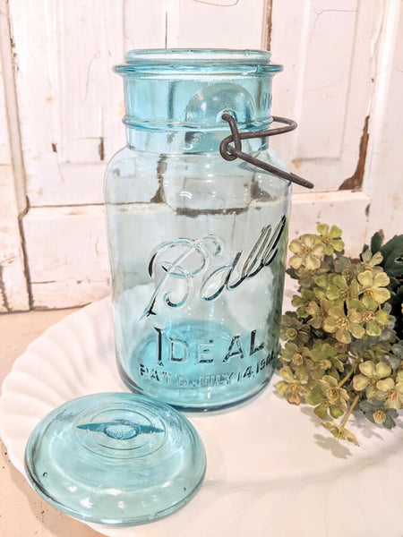 Antique Aqua Blue Ball Quart Jar