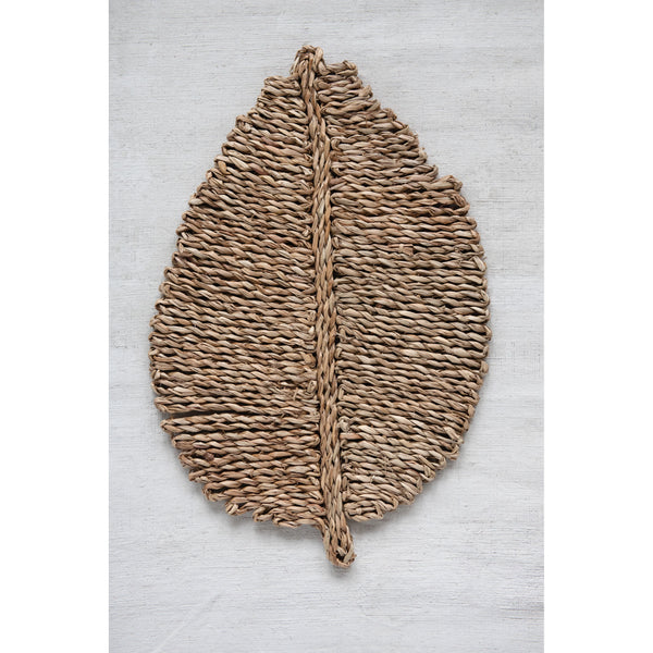 woven seagrass leaf placemat